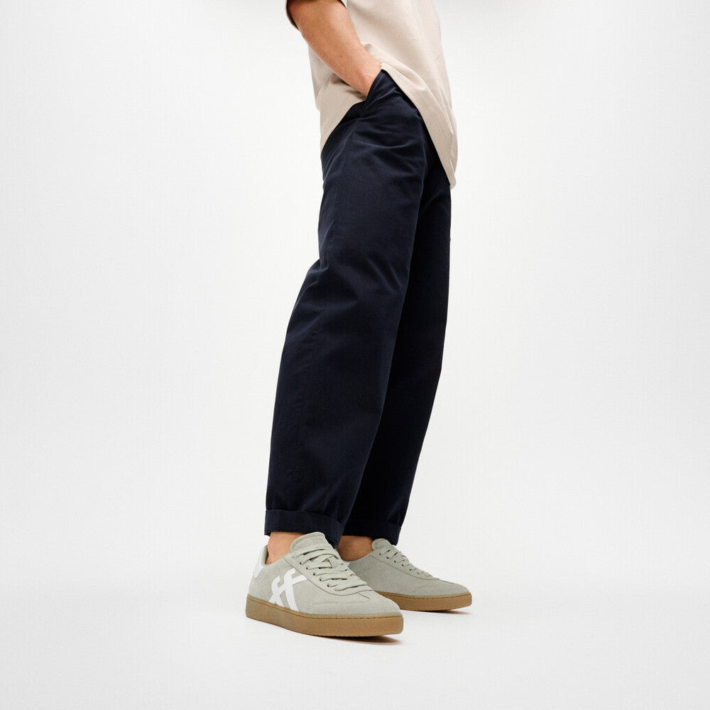 THE DASH MENS T-TOE SUEDE SNEAKERS