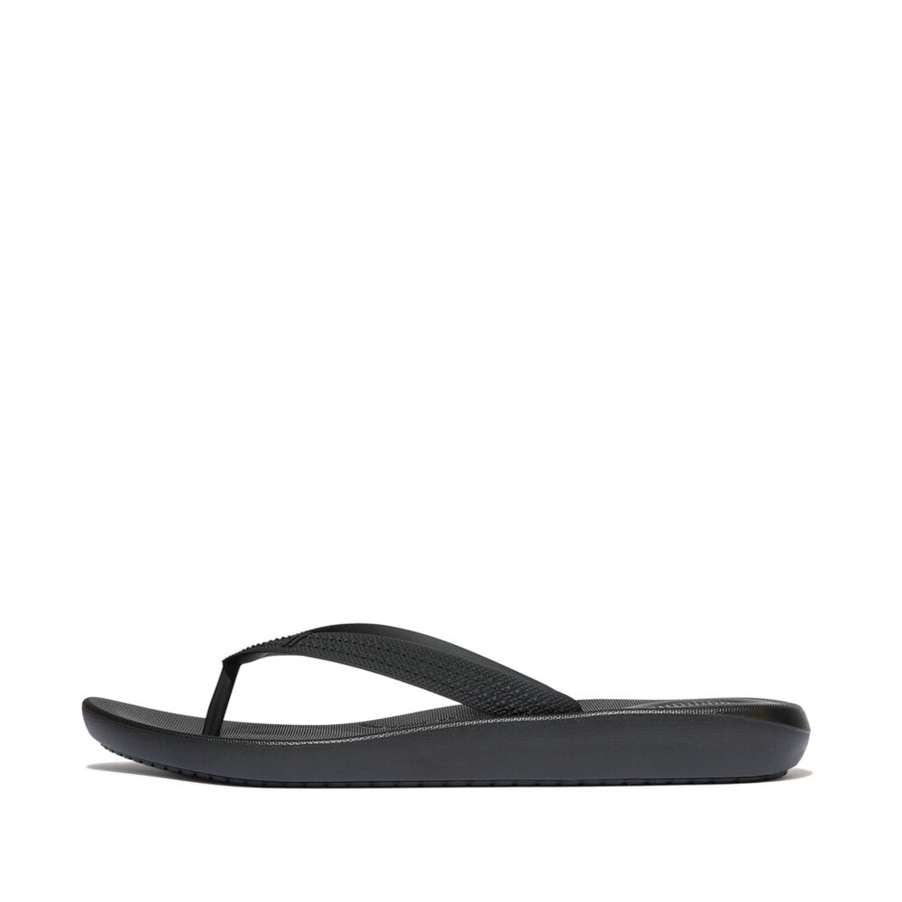 iQUSHION MENS TEXTURED-STRAP FLIP-FLOPS