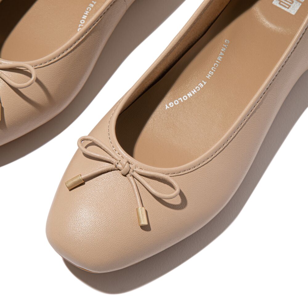 DELICATO BOW SOFT LEATHER BALLET FLATS