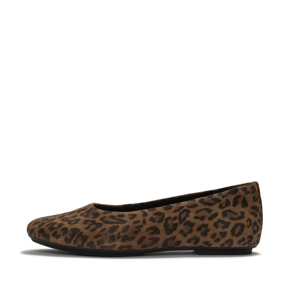 DELICATO SUEDE LEOPARD BALLERINAS