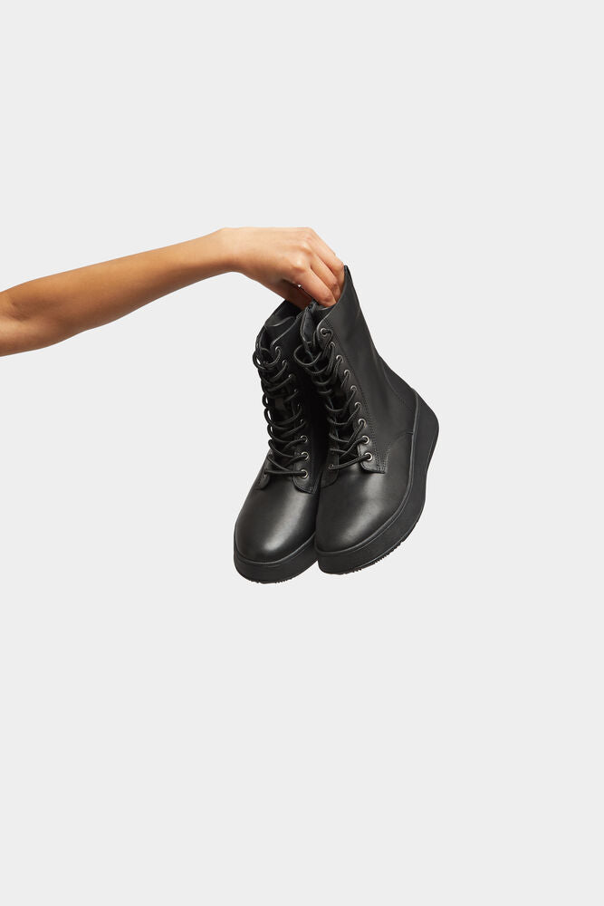 F-MODE LEATHER LACE-UP FLATFORM ANKLE BOOTS