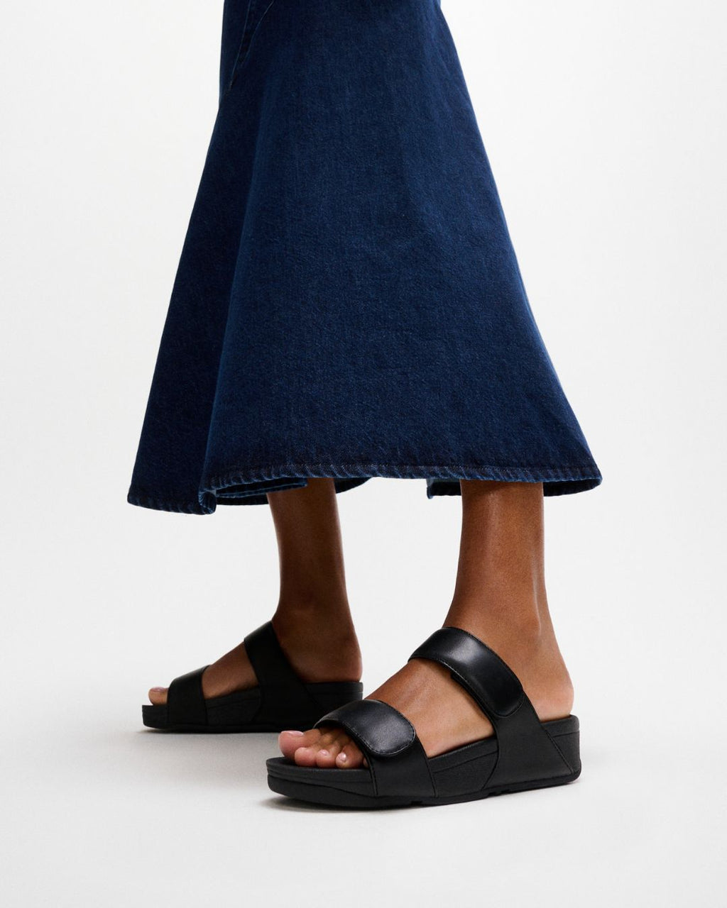 LULU ADJUSTABLE LEATHER SLIDES
