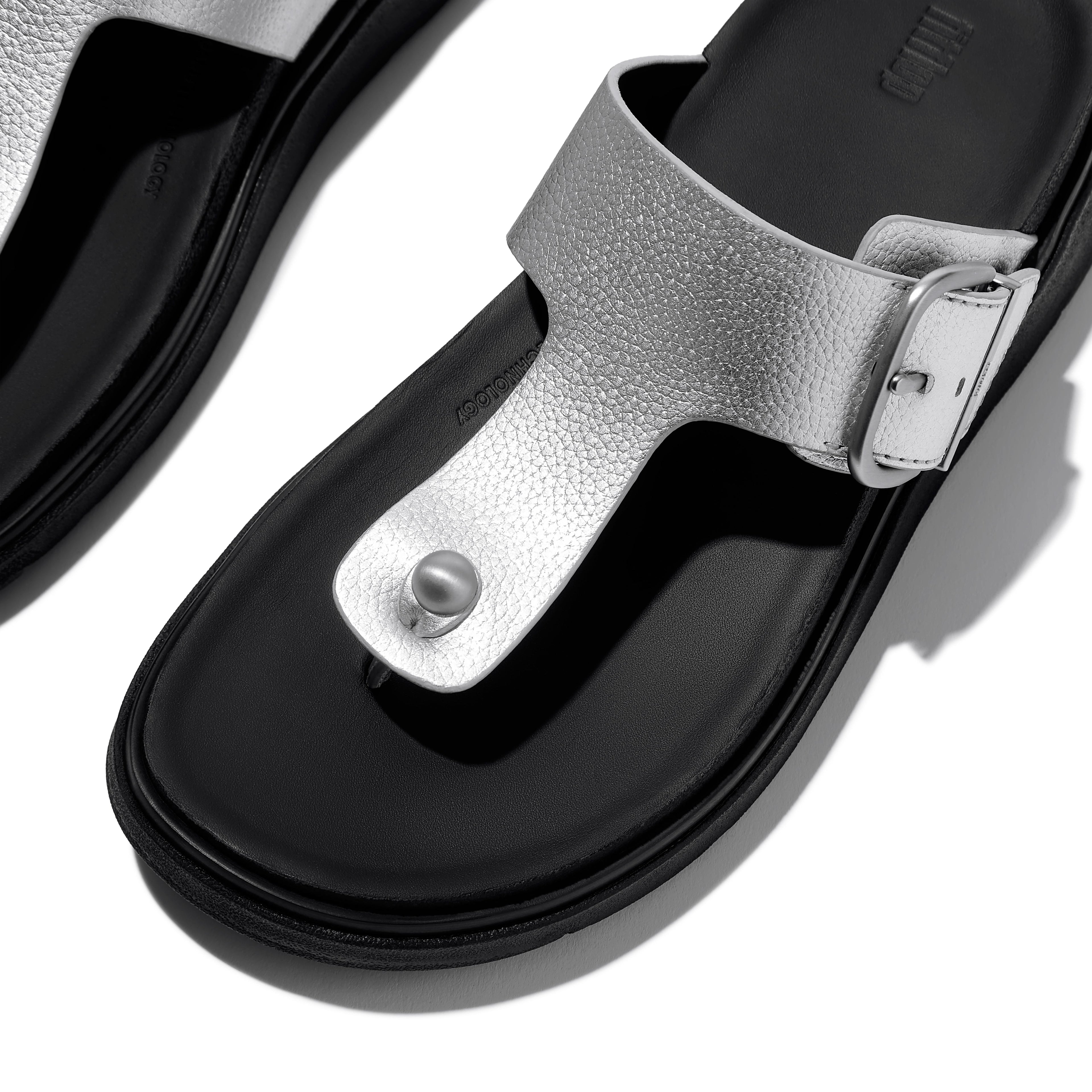 GEN-FF BUCKLE TUMBLED-LEATHER TOE-POST SANDALS