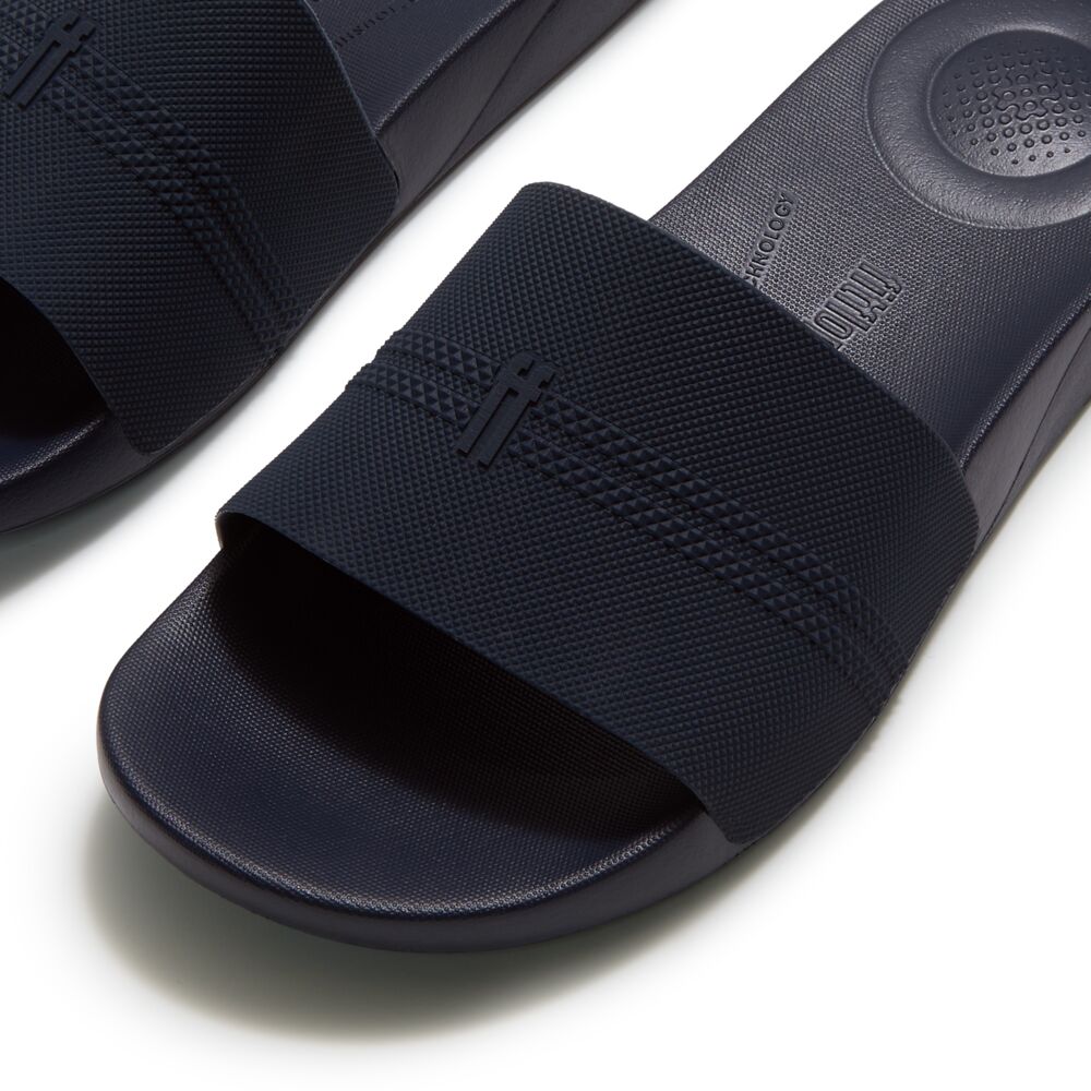 iQUSHION MENS POOL SLIDES