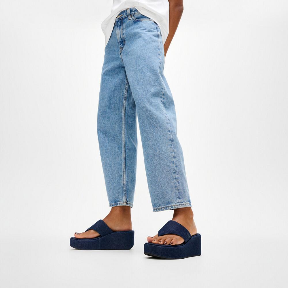 PLATFFORMS DENIM WEDGE TOE-POST SANDALS