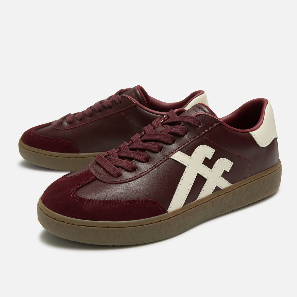 THE DASH T-TOE LEATHER SNEAKERS