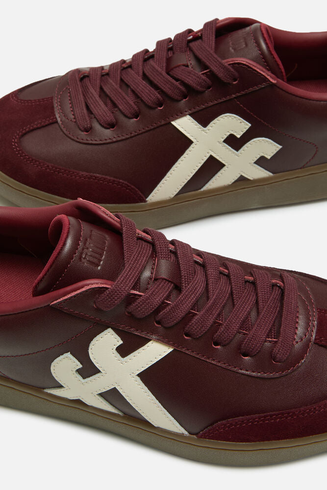THE DASH T-TOE LEATHER SNEAKERS