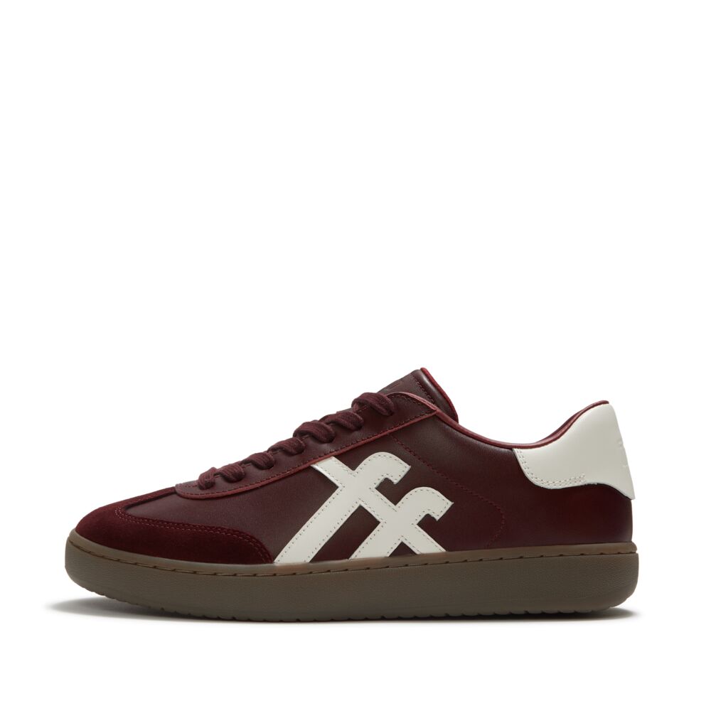 THE DASH T-TOE LEATHER SNEAKERS